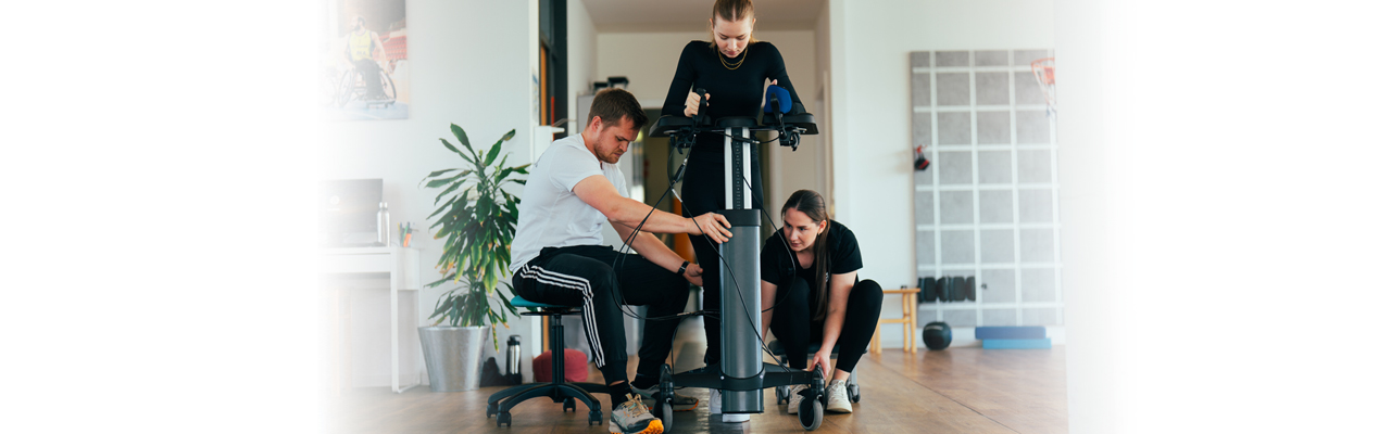 Übungen in der BiB Gehschule.